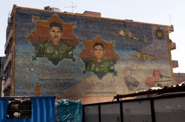 Iran - murale w Teheranie
