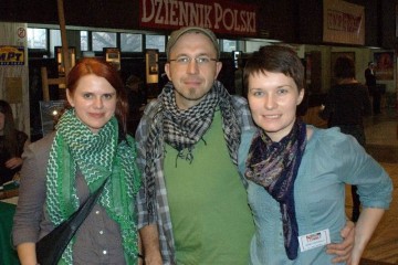 Na festiwalu można spotkać znane Wam z peronu twarze. Od lewej: Ania Błażejewska, Robb Maciąg i Ania Maciąg. (Fot. Jagoda Pietrzak) Na festiwalu można spotkać znane Wam z peronu twarze. Od lewej: Ania Błażejewska, Robb Maciąg i Ania Maciąg. (Fot. Jagoda Pietrzak)