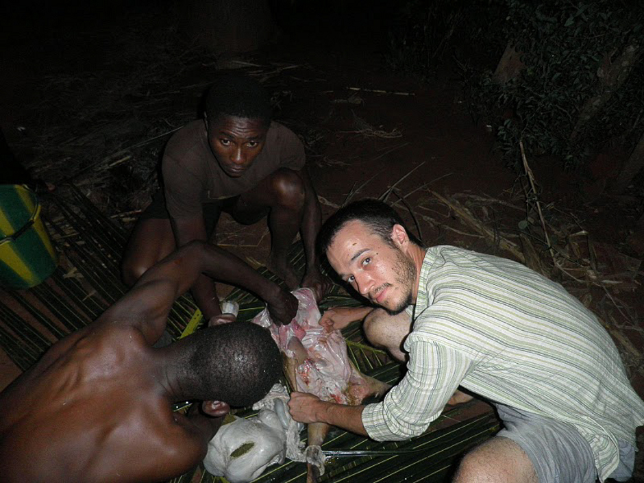 18. TOGO, Klologo. Mieszkańcy Togo mają swoisty urok i podejście do innych. Początki potrafią być szokujące... (Fot. Vicente Palacios) 18. TOGO, Klologo. Mieszkańcy Togo mają swoisty urok i podejście do innych. Początki potrafią być szokujące... (Fot. Vicente Palacios)