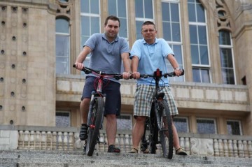 Bodek i Piotrna rowerach przejechali Alpy.  (fot. archiwum wyprawy)