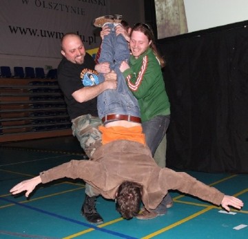 kormorany2011-talary Organizatorzy zapewniają własnoręcznie nagrodę specjalną o wdzięcznej nazwie "talary". (Fot. z archiwum OSFP)