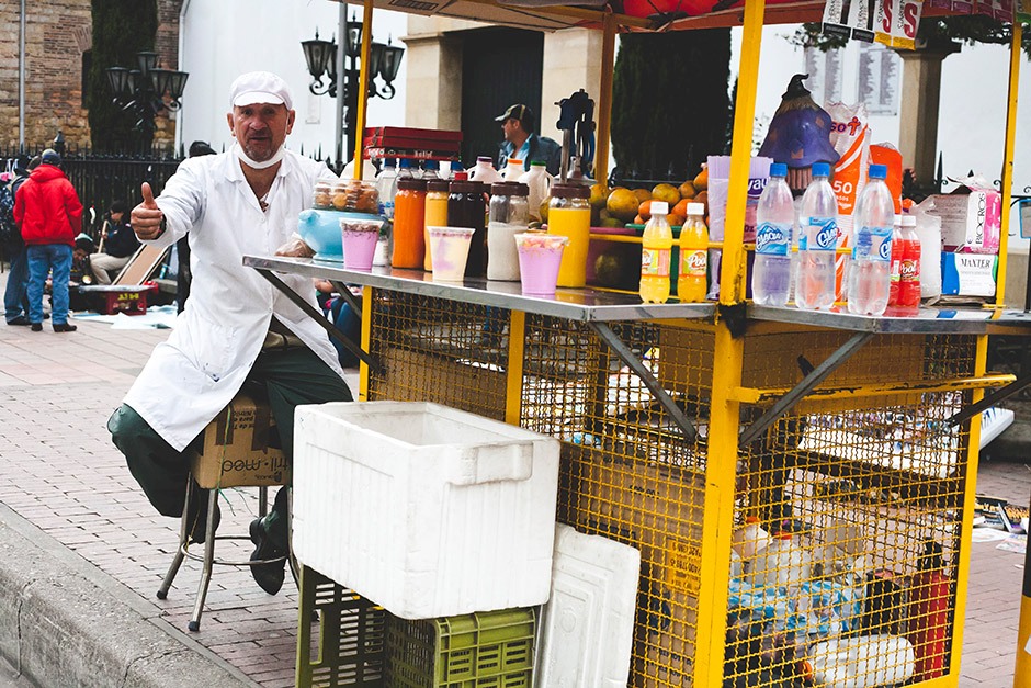 Uliczna budka z przekąskami, Bogota Uliczna budka z przekąskami, Bogota